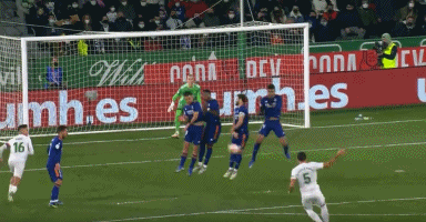 重磅！巴萨续约谈判取得突破 天才中场留队在望